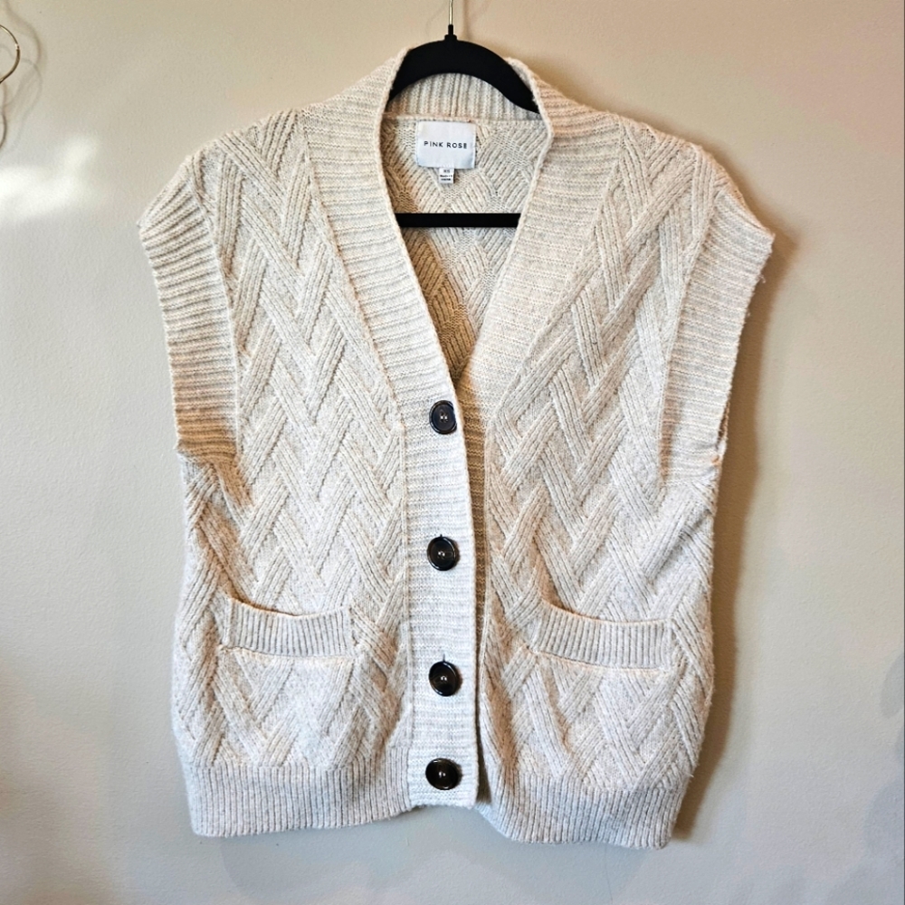 Pink Rose Cream Oversized Sweater Vest – Size XS, Great Condition